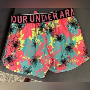 Girl’s under armor
